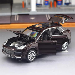 [TOY] 1:32 Porsche 2018 Cayenne Turbo Wine Model Car Die-Cast