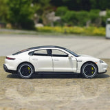 [TOY] 1:32 Porsche 2019 Taycan White Model Car Die-Cast