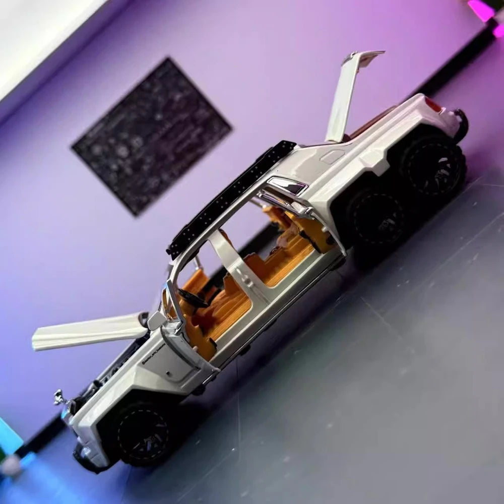 [TOY] 1:32 Rolls-Royce 2017 Phantom VIII 6x6 Will Bring Luxury White Model Car Die-Cast