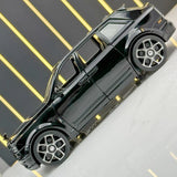 [TOY] 1:32 Rolls-Royce 2018 Cullinan svart modellbil Die-Cast