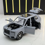 Rolls-Royce 2023 Cullinan Series II Gray 1:32 – Diecast Display Model Die-Cast