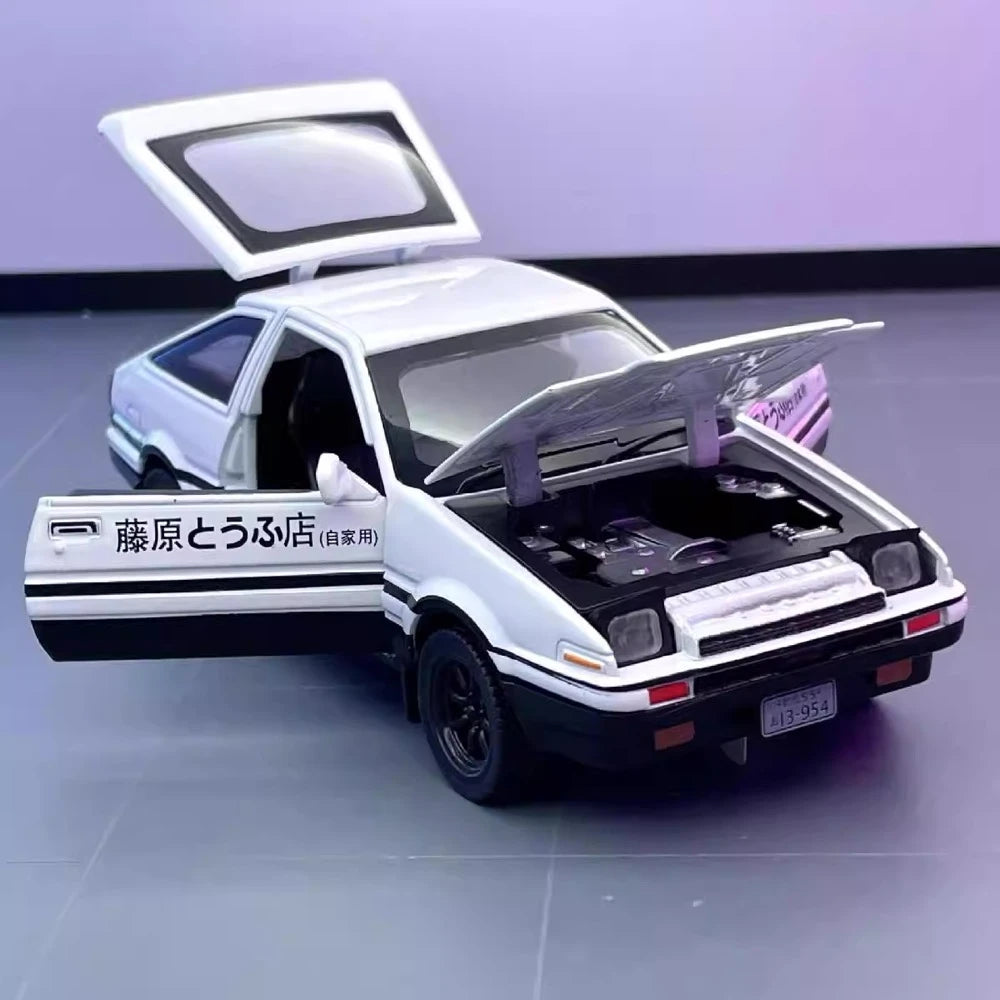 [TOY] 1:32 Toyota 1983 Corolla AE86 Initial D voiture miniature Die-Cast
