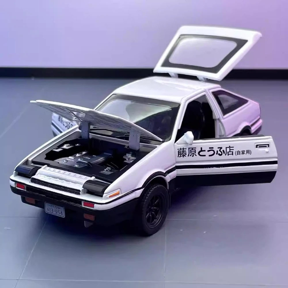 [TOY] 1:32 Toyota 1983 Corolla AE86 Initial D voiture miniature Die-Cast