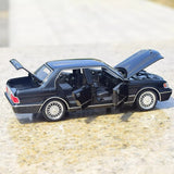 [TOY] 1:32 Toyota 1987 Crown S130 Black Model Car Die-Cast
