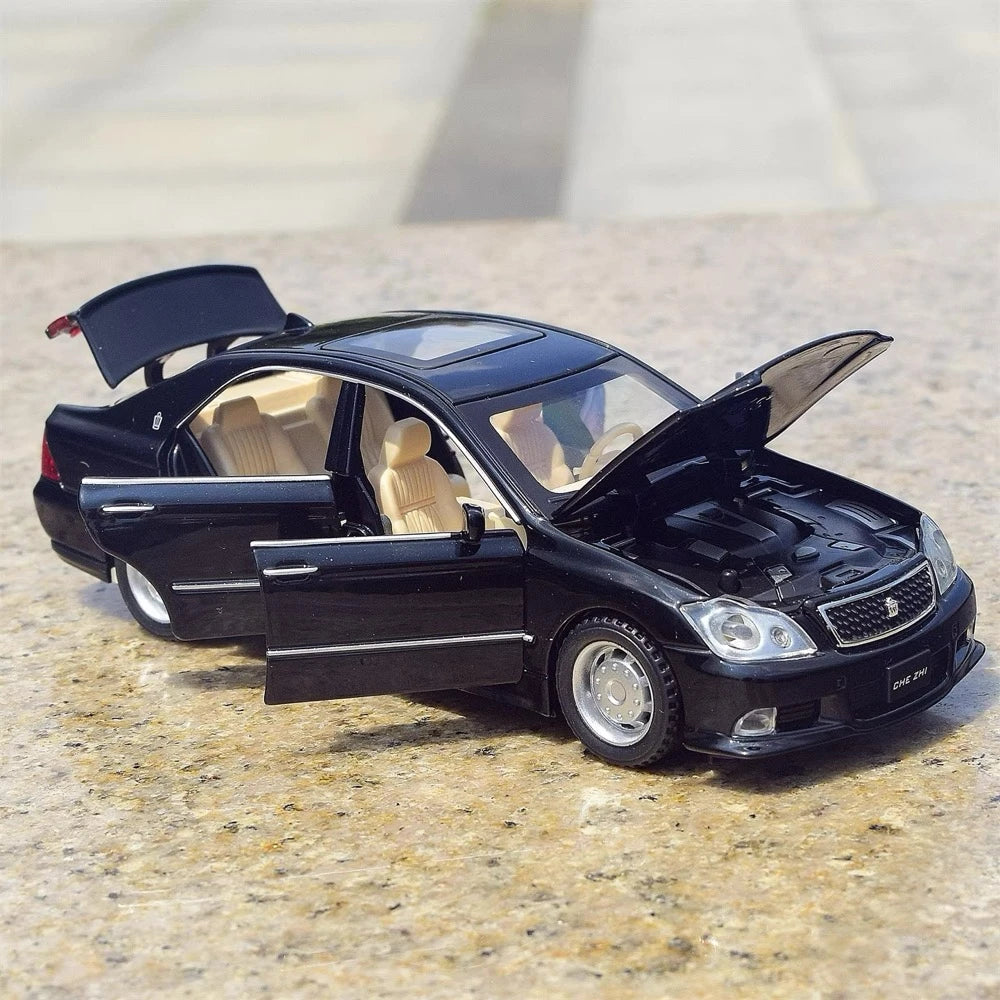 [TOY] 1:32 Toyota 2003 Crown S180 Black Model Car Die-Cast