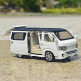 [TOY] 1:32 Toyota 2004 HiAce H200 White Model Car Die-Cast