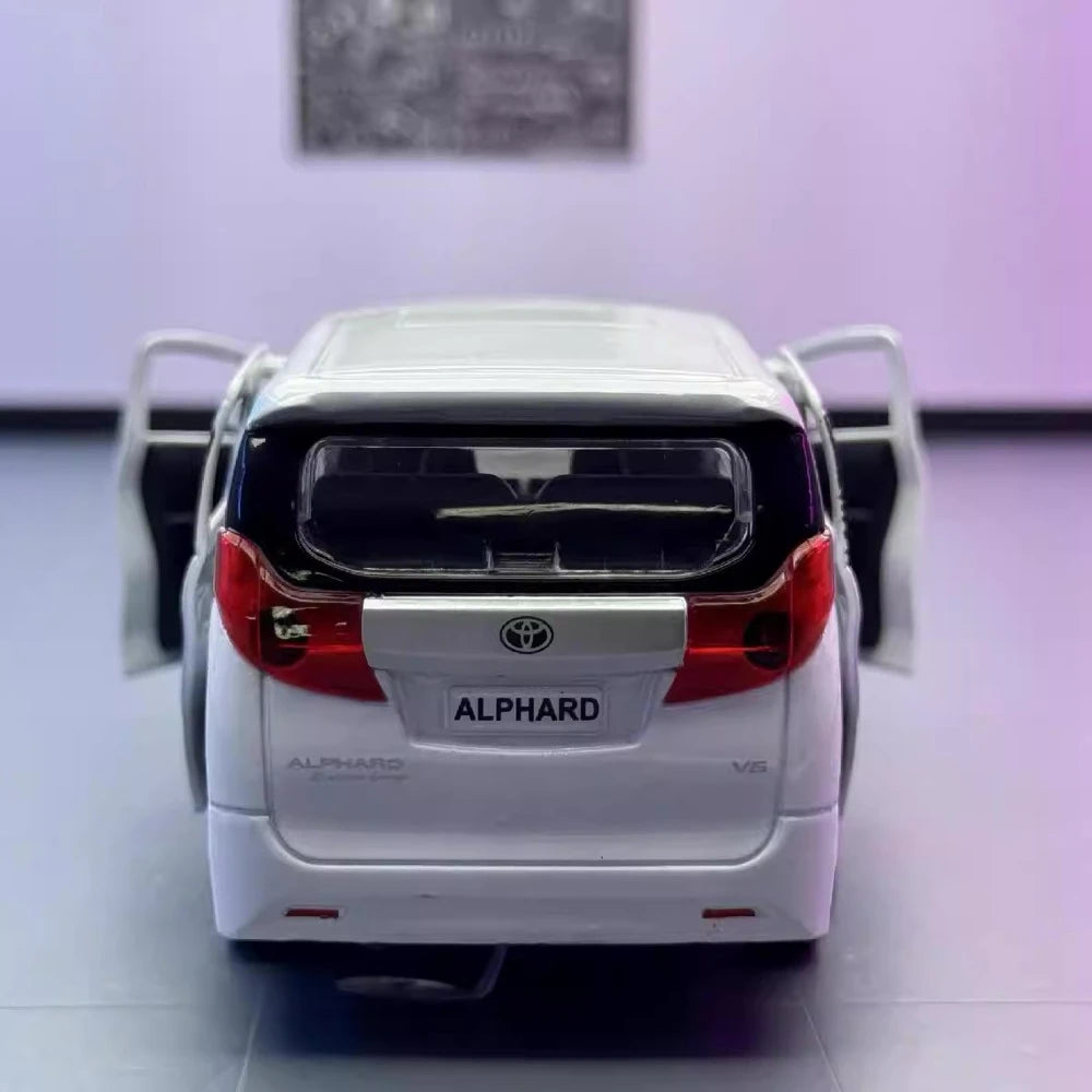 [TOY] 1:32 Toyota 2015 Alphard H30 White Model Car Die-Cast