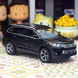 [TOY] 1:32 Toyota 2016 Highlander XU50 musta pienoismalli Die-Cast