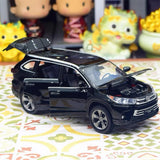 [TOY] 1:32 Toyota 2016 Highlander XU50 musta pienoismalli Die-Cast