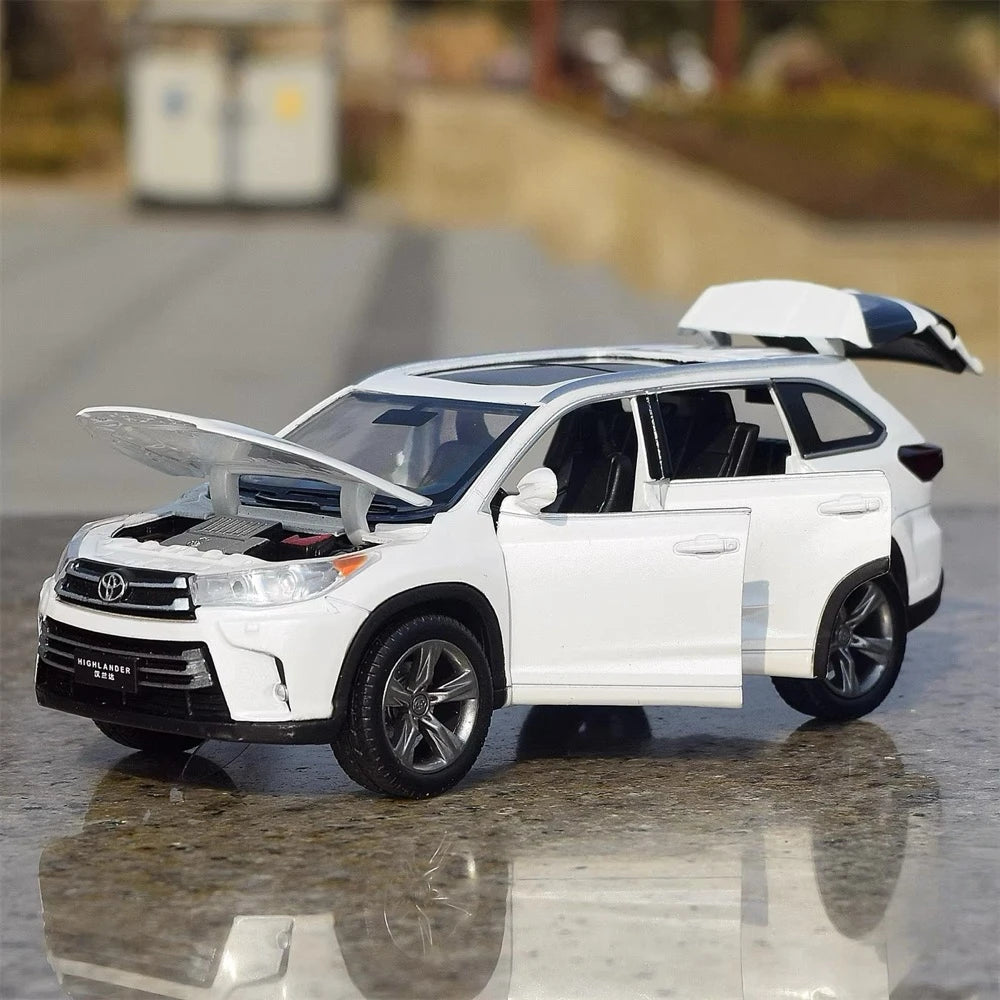 [TOY] 1:32 Toyota 2016 Highlander XU50 White Model Car Die-Cast