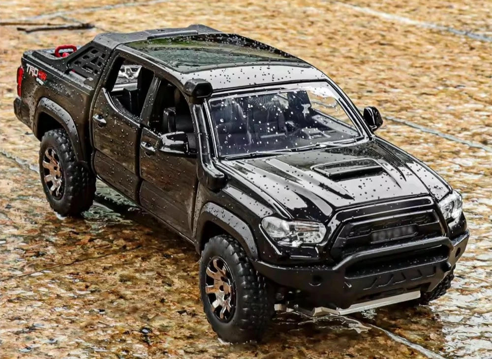 [TOY] 1:32 Toyota 2016 Tacoma TRD Off-Road Black Model Car Die-Cast