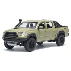 [TOY] 1:32 Toyota 2016 Tacoma TRD Off-Road Yellow Model Car Die-Cast