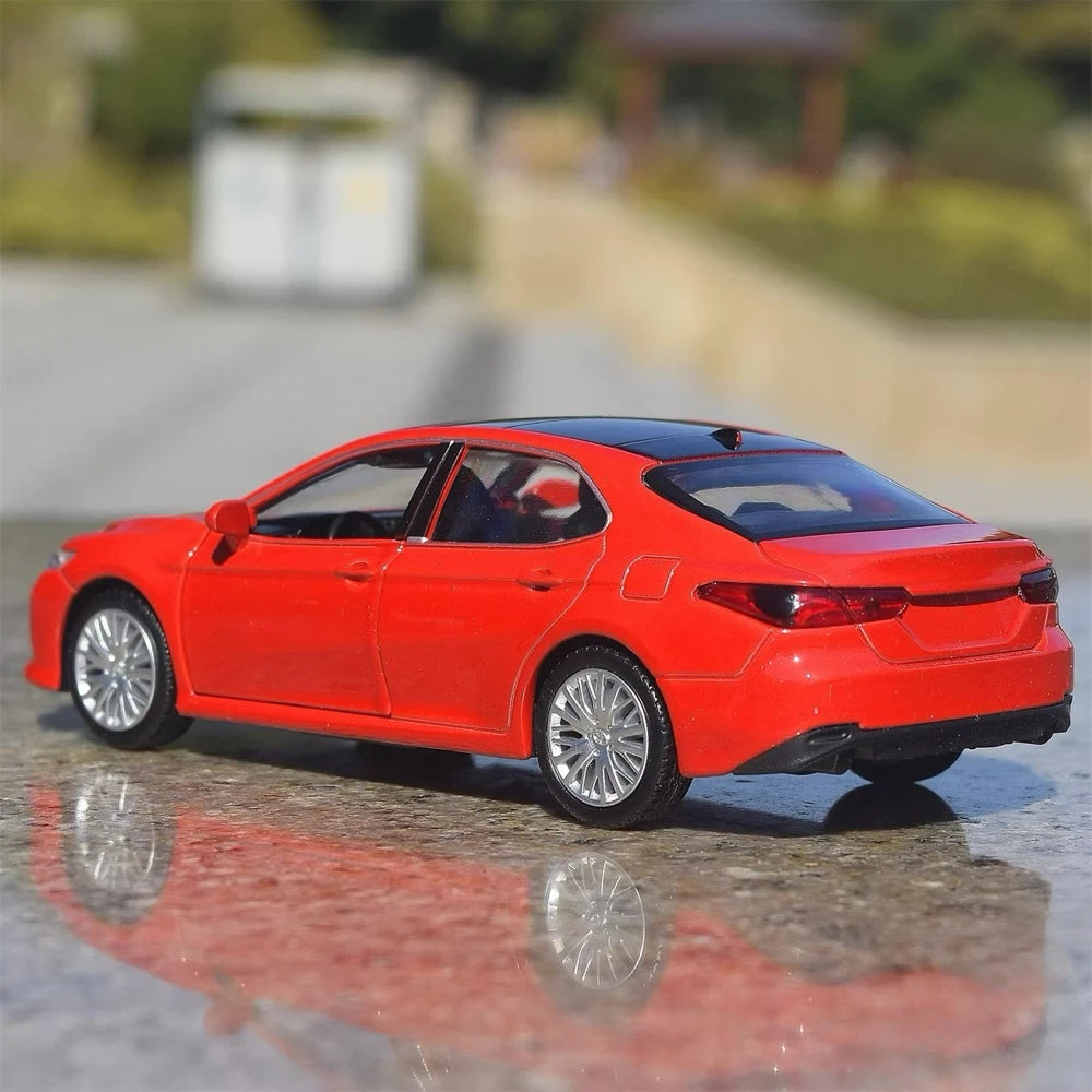 [TOY] 1:32 Toyota 2017 Camry XV70 rosso modellino di auto Die-Cast