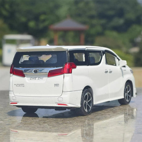 [TOY] 1:32 Toyota 2018 Alphard H30 vit modellbil Die-Cast