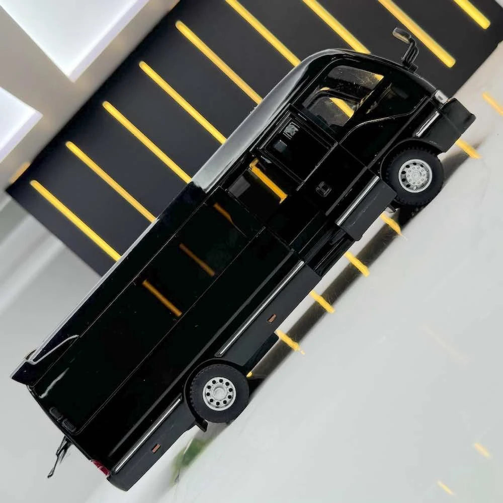[TOY] 1:32 Toyota 2018 Coaster B80 noir voiture miniature Die-Cast