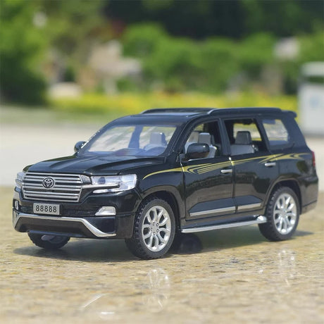 [TOY] 1:32 Toyota 2018 Land Cruiser LC200 VX Black Model Car Die-Cast