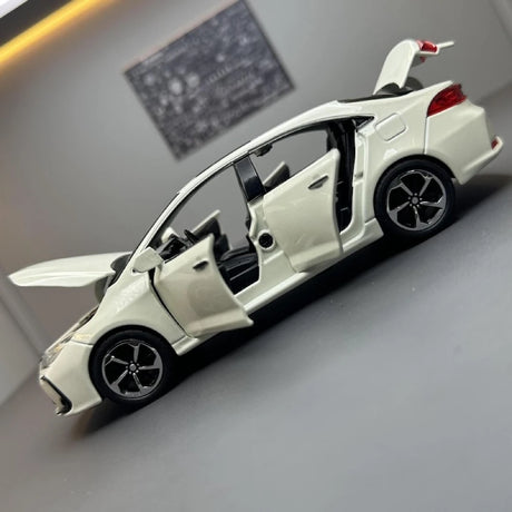 [TOY] 1:32 Toyota 2019 Corolla Altis E210 vit modellbil Die-Cast