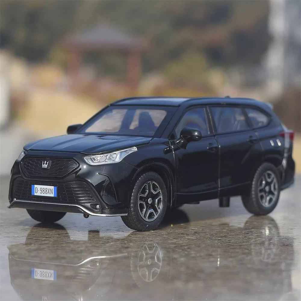 [TOY] 1:32 Toyota 2021 Crown Kluger XU70 Black Model Car Die-Cast