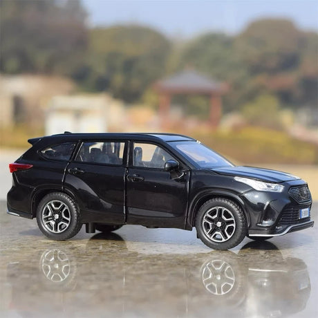 [TOY] 1:32 Toyota 2021 Crown Kluger XU70 Black Model Car Die-Cast
