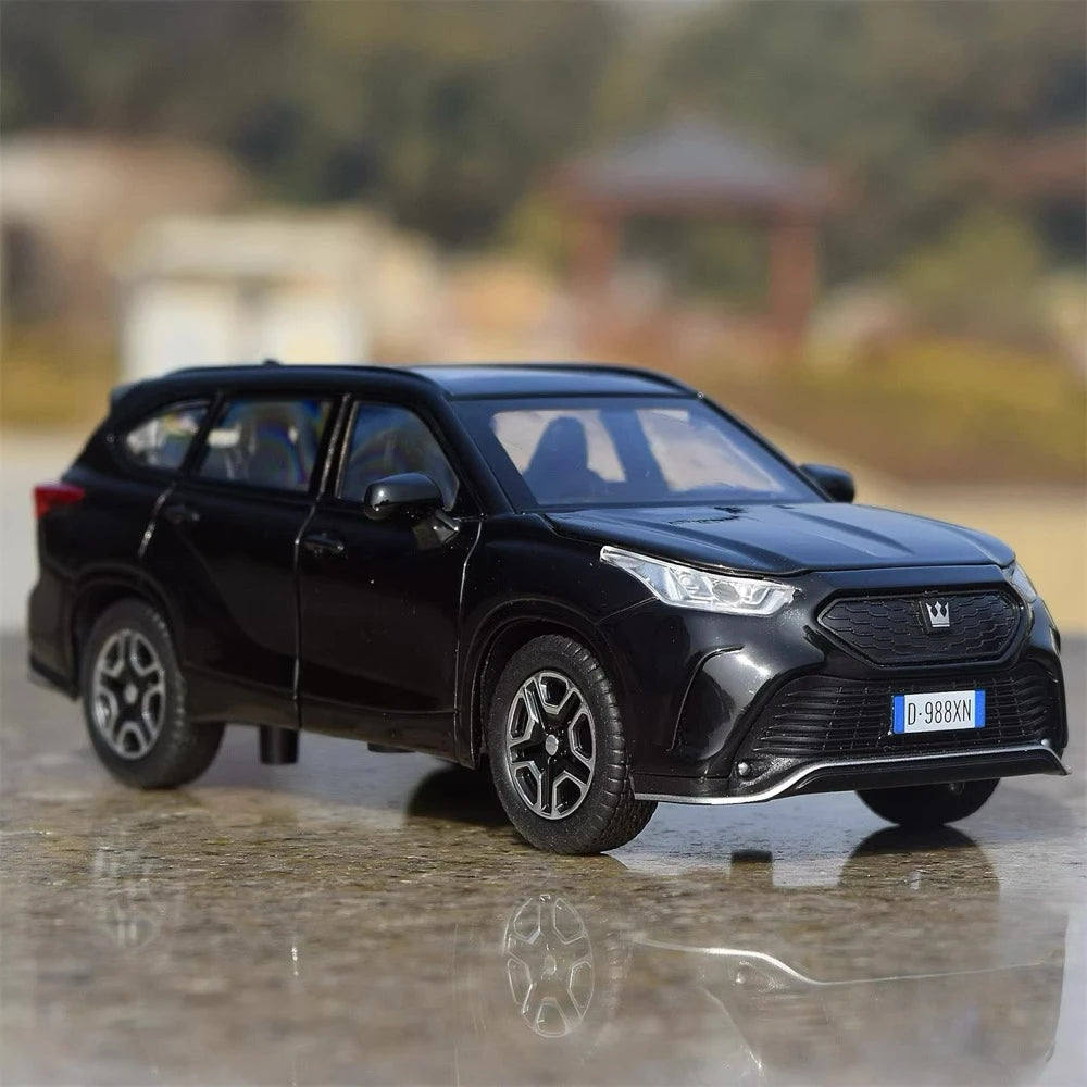[TOY] 1:32 Toyota 2021 Crown Kluger XU70 Black Model Car Die-Cast