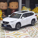 [TOY] 1:32 Toyota 2021 Crown Kluger XU70 vit modellbil Die-Cast