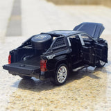 [TOY] 1:32 Toyota 2022 Tundra XK70 musta pienoismalli Die-Cast