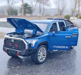 [TOY] 1:32 Toyota 2022 Tundra XK70 ブルー モデルカー Die-Cast
