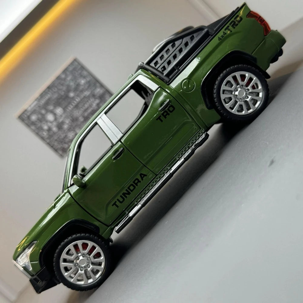 [TOY] 1:32 Toyota 2022 Tundra XK70 Green Model Car Die-Cast