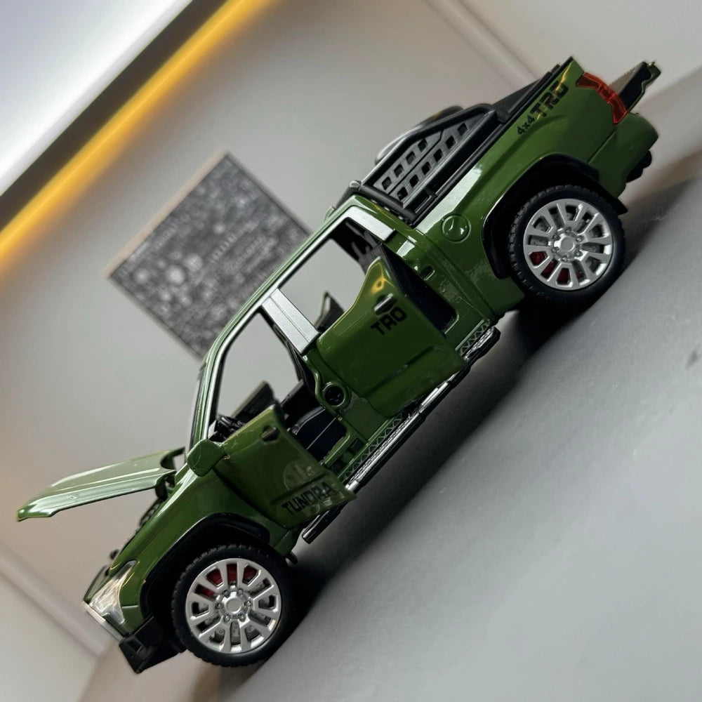 [TOY] 1:32 Toyota 2022 Tundra XK70 Green Model Car Die-Cast