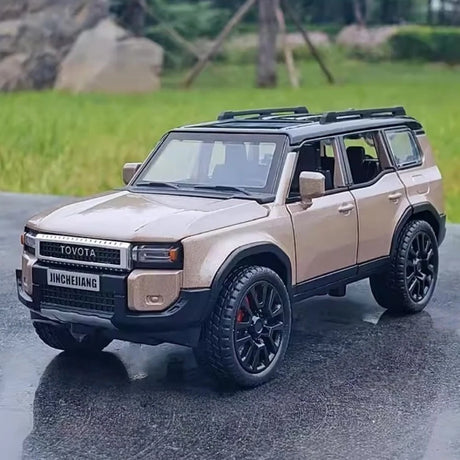 [TOY] 1:32 Toyota 2023 Land Cruiser Prado J250 guld modellbil Die-Cast