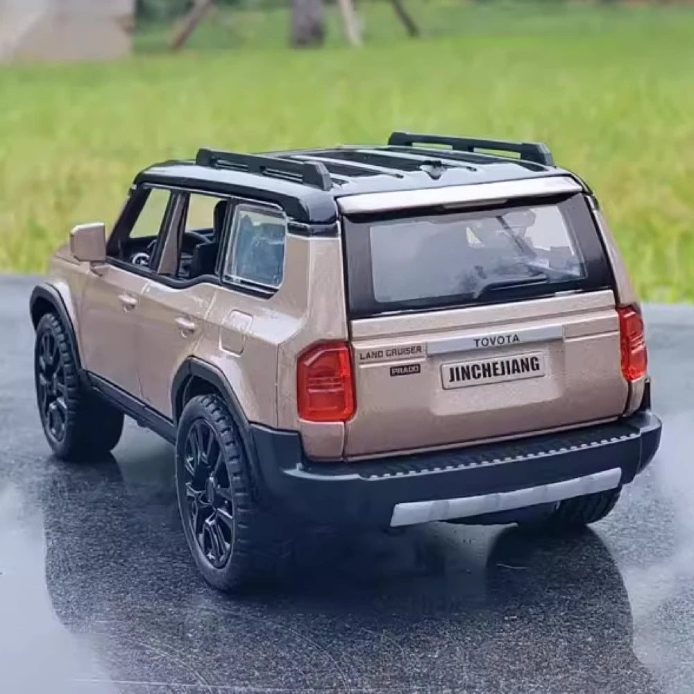 [TOY] 1:32 Toyota 2023 Land Cruiser Prado J250 Gold Model Car Die-Cast