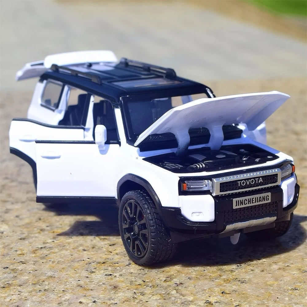 [TOY] 1:32 Toyota 2023 Land Cruiser Prado J250 White Model Car Die-Cast