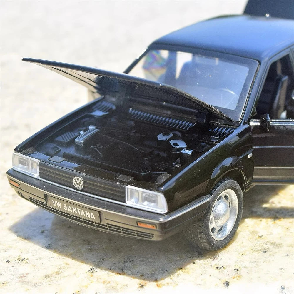 [TOY] 1:32 Volkswagen 1981 Santana nero modellino di auto Die-Cast