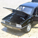 [TOY] 1:32 Volkswagen 1981 Santana Black Model Car Die-Cast