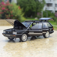 [TOY] 1:32 Volkswagen 1992 Santana Variant noir voiture miniature Die-Cast