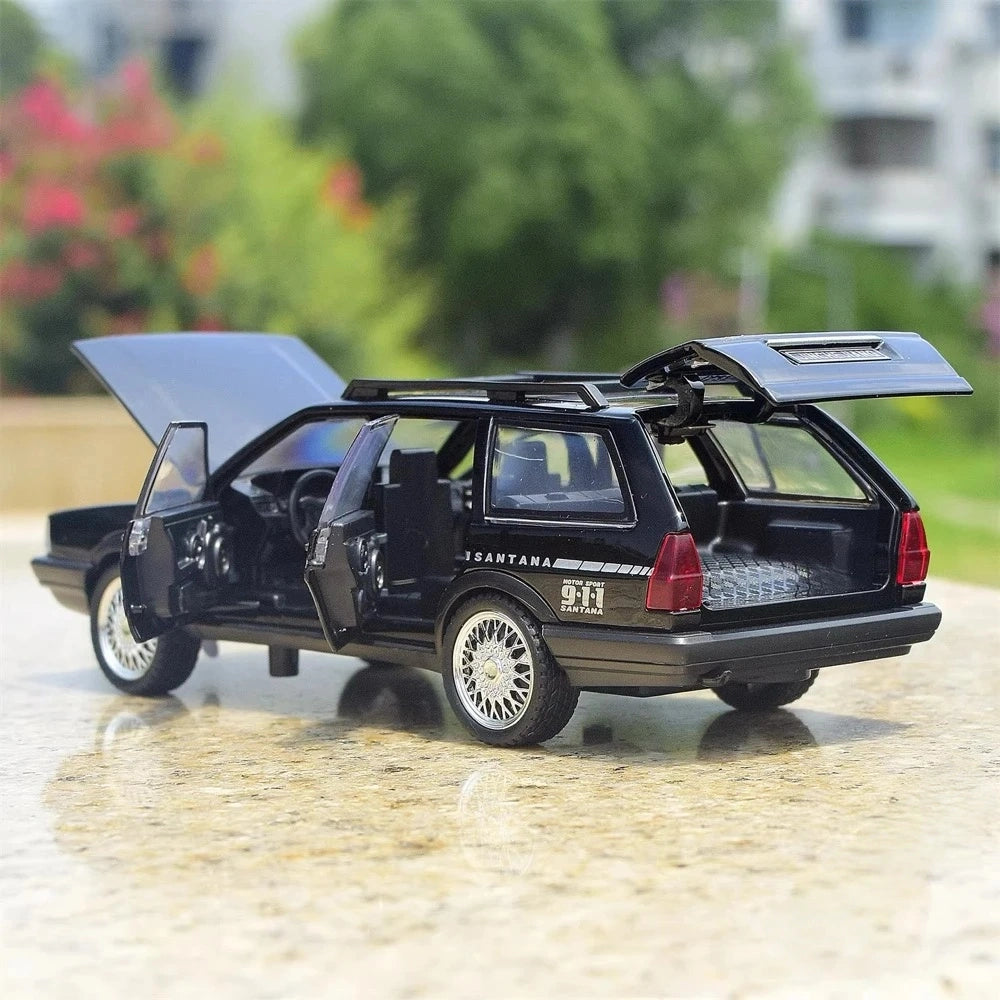 [TOY] 1:32 Volkswagen 1992 Santana Variant noir voiture miniature Die-Cast