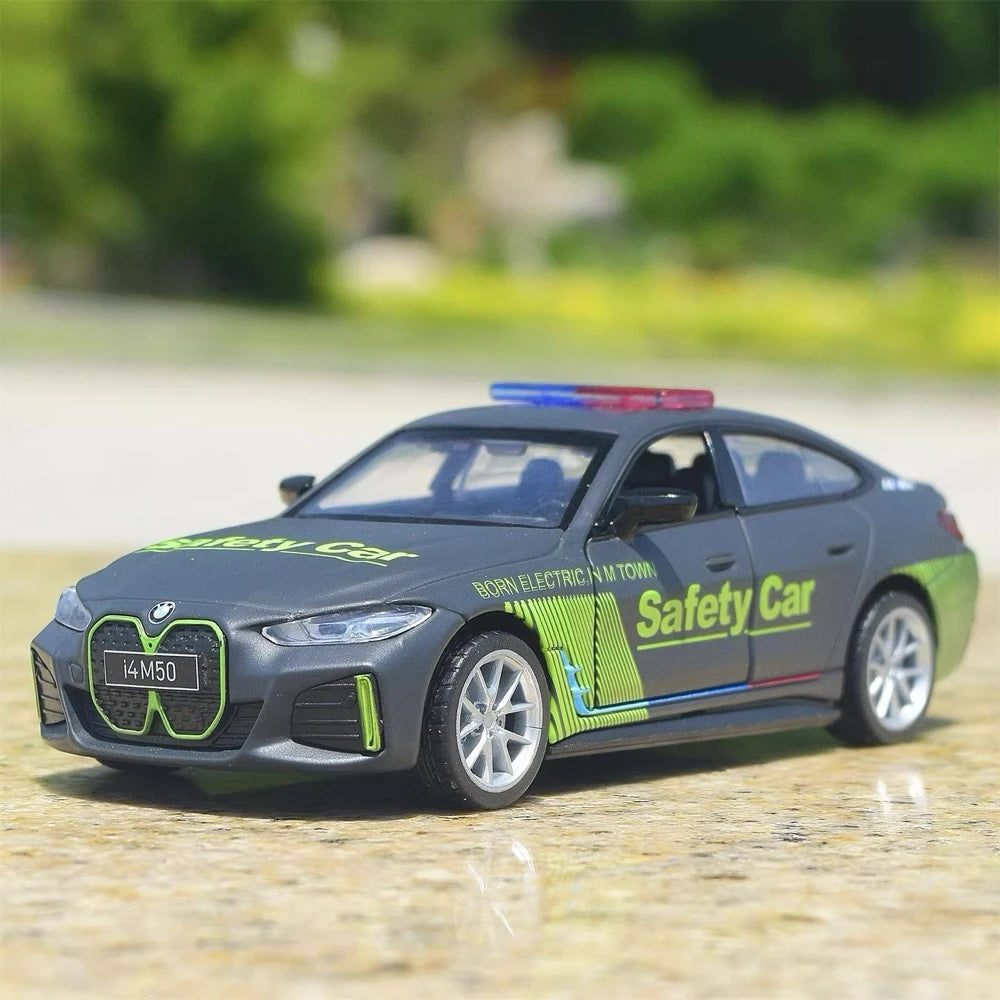 [TOY] 1:34 BMW 2022 G26 i4 M50 Safety Car Model Car Die-Cast