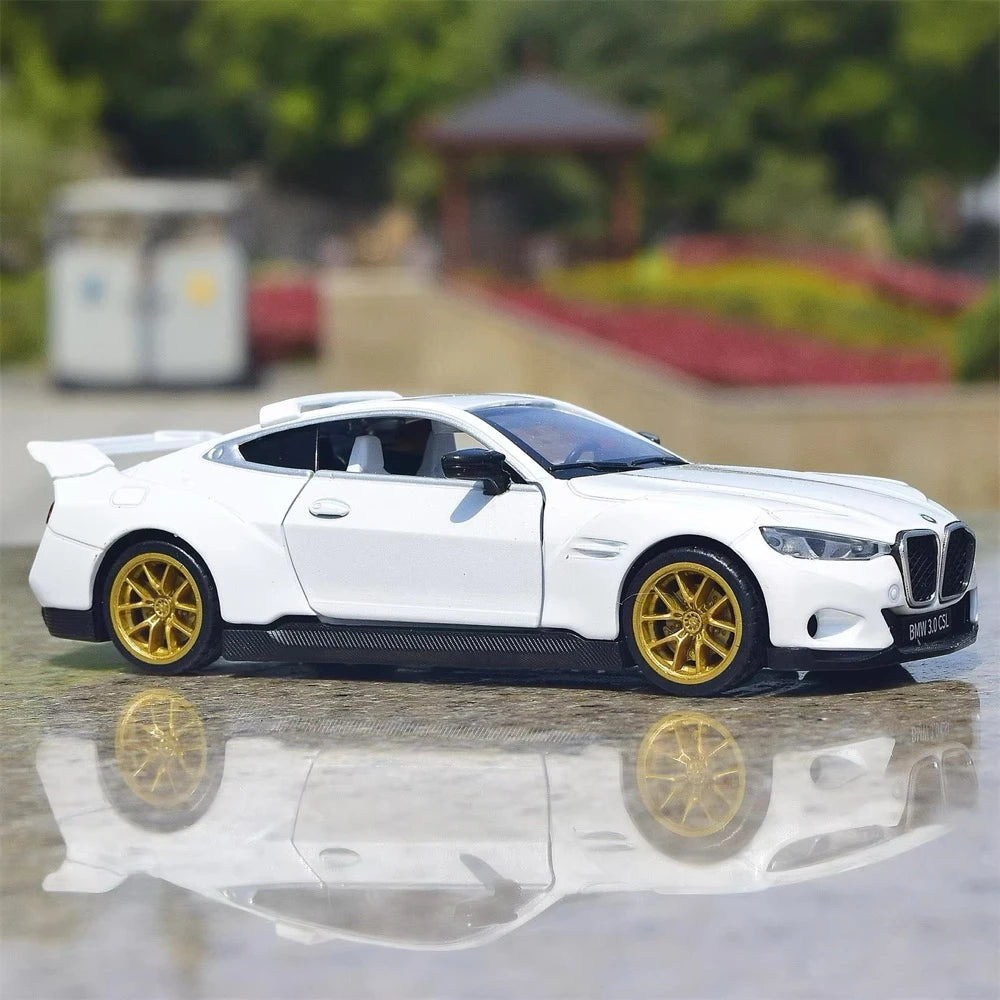 [TOY] 1:34 BMW 2022 G82 M4 3.0 CSL bianco modellino di auto Die-Cast