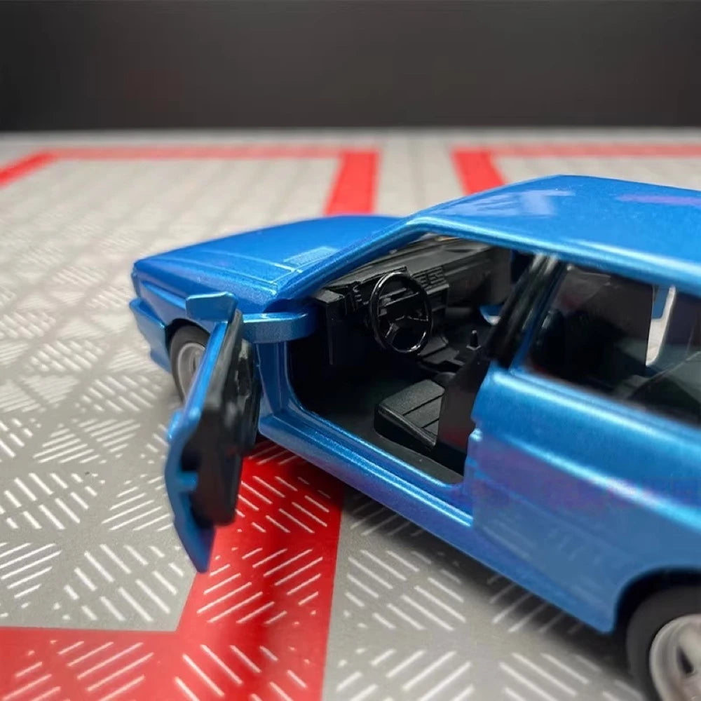 [TOY] 1:36 Audi 1980 Quattro bleu voiture miniature Die-Cast