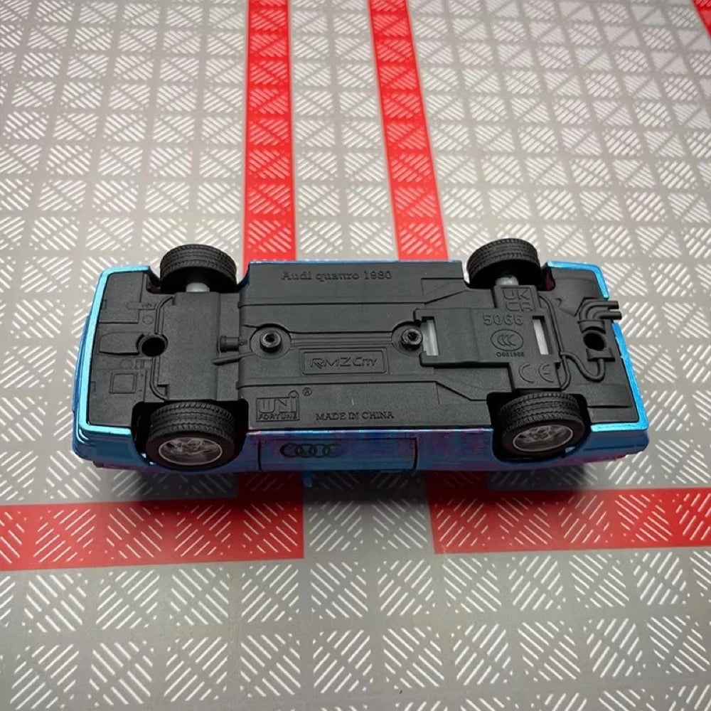 [TOY] 1:36 Audi 1980 Quattro bleu voiture miniature Die-Cast