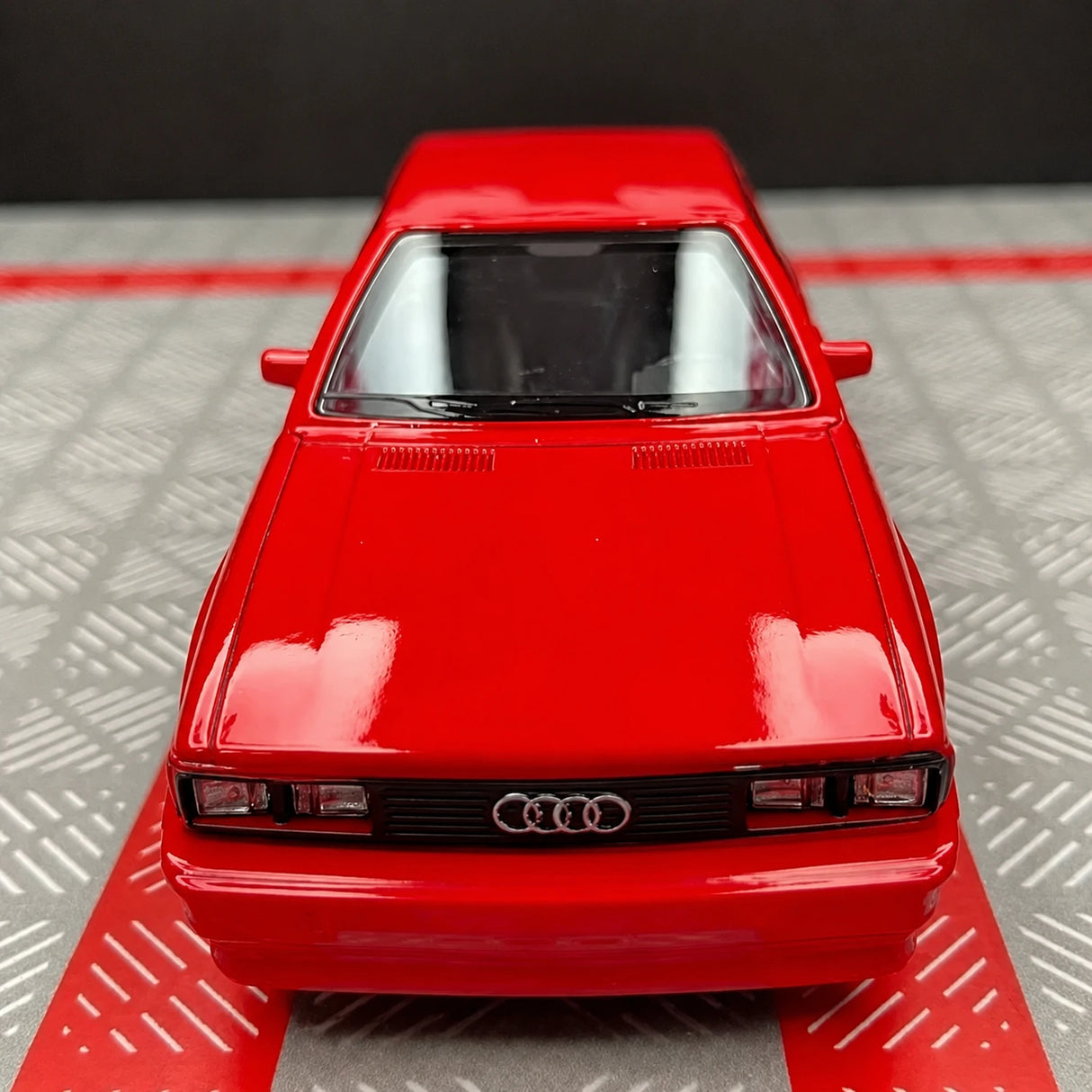 Audi 1980 كواترو ريد 1:36 – نموذج عرض مصبوب، مصبوب.