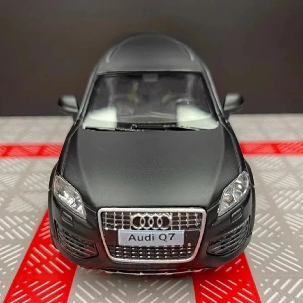 [TOY] 1:36 Audi 2008 Q7 TDI Black Model Car Die-Cast
