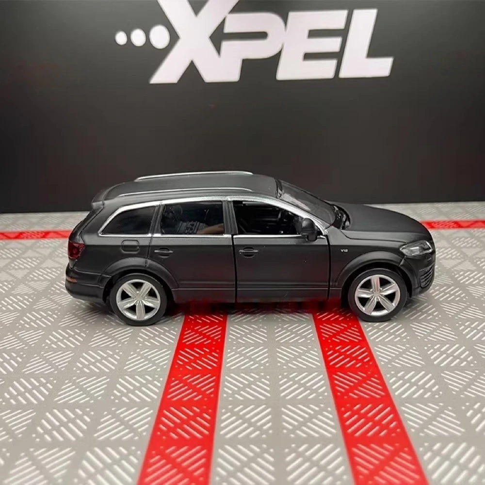 [TOY] 1:36 Audi 2008 Q7 TDI Black Model Car Die-Cast