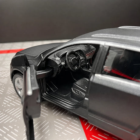 [TOY] 1:36 Audi 2008 Q7 TDI Black Model Car Die-Cast