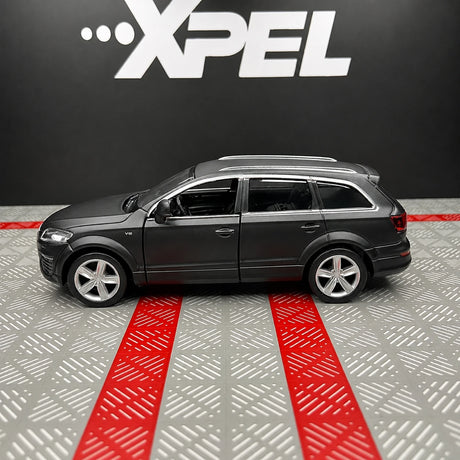 [TOY] 1:36 Audi 2008 Q7 TDI Black Model Car Die-Cast