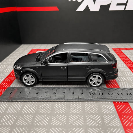 [TOY] 1:36 Audi 2008 Q7 TDI Black Model Car Die-Cast
