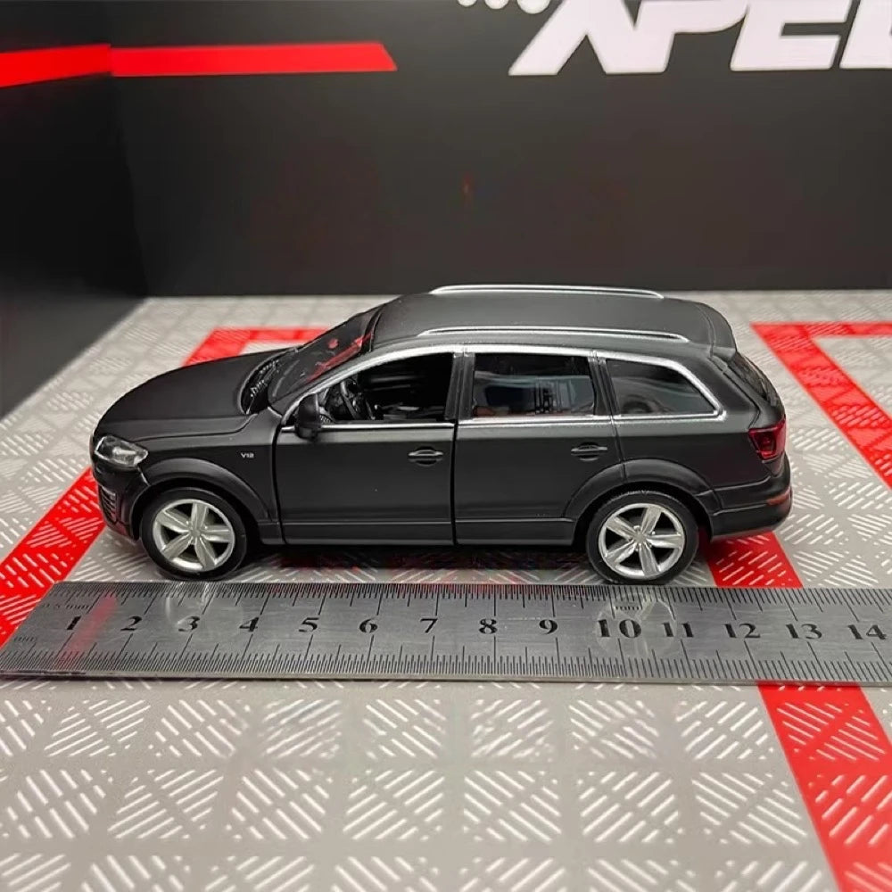 [TOY] 1:36 Audi 2008 Q7 TDI Black Model Car Die-Cast