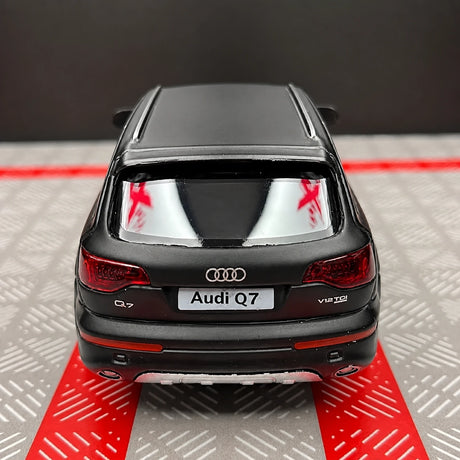 [TOY] 1:36 Audi 2008 Q7 TDI Black Model Car Die-Cast