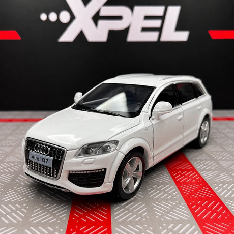 Audi 2008 Q7 TDI أبيض 1:36 – نموذج عرض معدني مصبوب