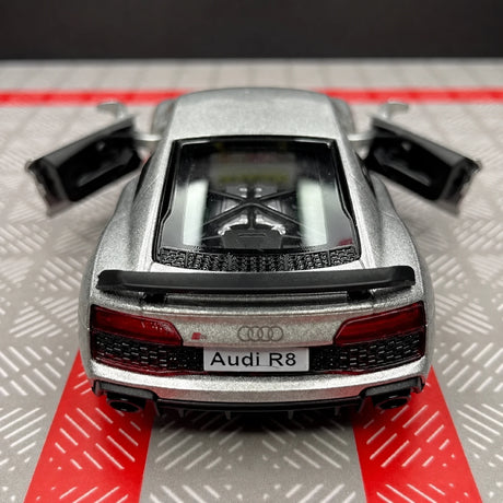 Audi 2016 R8 فضي 1:36 – نموذج عرض معدني مصبوب
